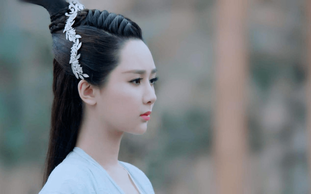蔣欣回眸這一眼滿(mǎn)是眷戀