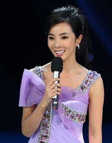 天下彩9944天下彩圖文資訊蠃更多,李思思離開(kāi)央視后首接商演