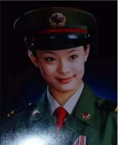 新奧集團(tuán)干啥的,00后現(xiàn)役女軍人榮立二等功