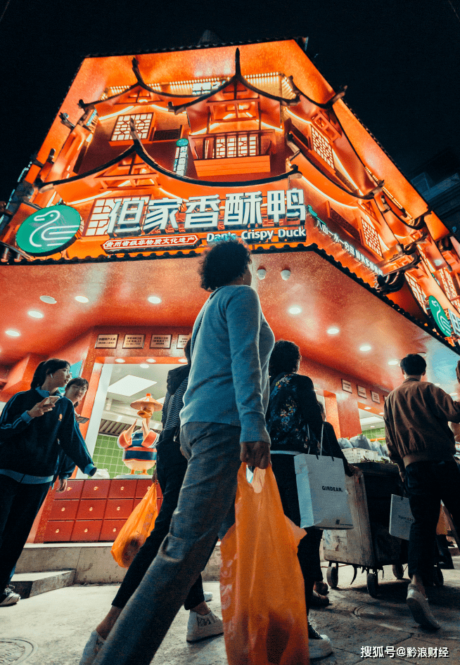 今晚澳門特馬開的什么圖片,王錚亮成迪拜新晉打卡點(diǎn)