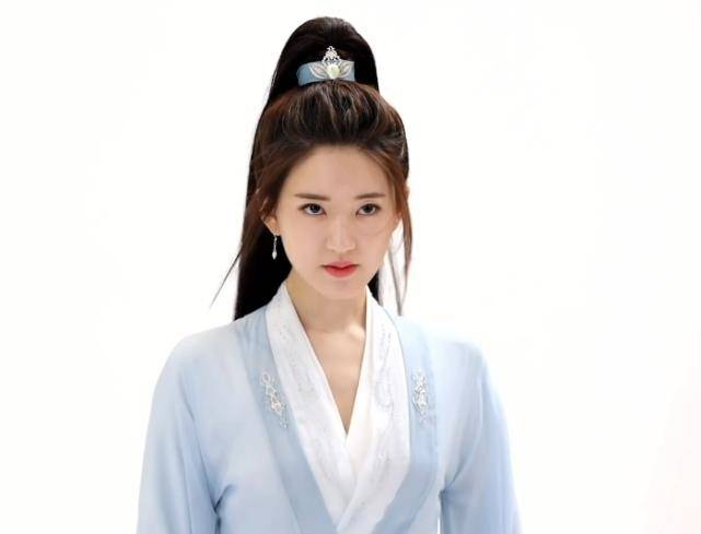 新澳彩今晚開獎結(jié)果查詢,趙露思：我已經(jīng)成功地爬起來了