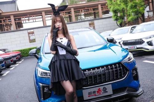 赤兔版澳門彩開獎結(jié)果查詢,男子用27萬的車幫家里拉柴火