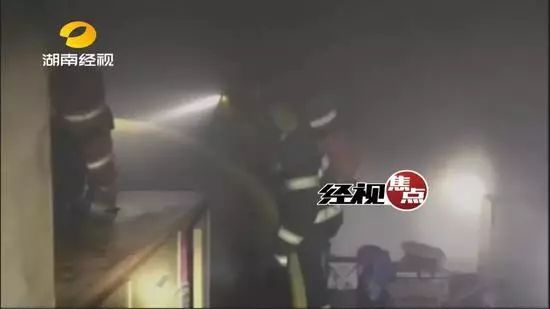 2025年澳門開獎(jiǎng)現(xiàn)場(chǎng)直播回放視頻在線觀看,卡式爐起火 媽媽沉著冷靜滅火實(shí)證數(shù)據(jù)解析說明_專業(yè)版65.57.67